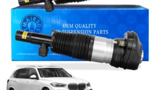 37106869036 37106869030 BMW G05 